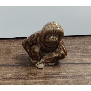 Vintage Wade Whimsies Miniature Orangutang  Red Rose Tea England A15